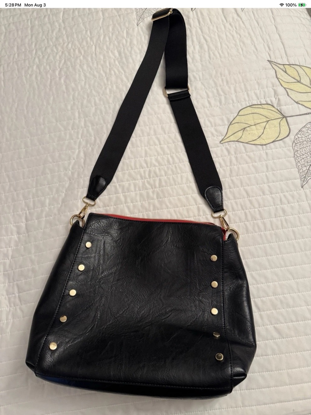 Social Threads Black Studded Vegan Messenger Bag Large Crossbody Excellent Purse